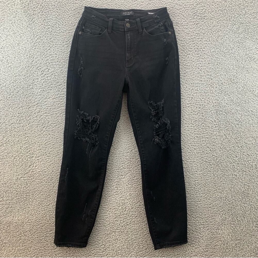 Judy Blue Black Distressed Boyfriend Jeans
